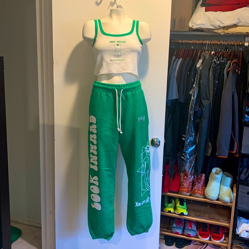 CHNGE Sweat Set “You Are All You Need”